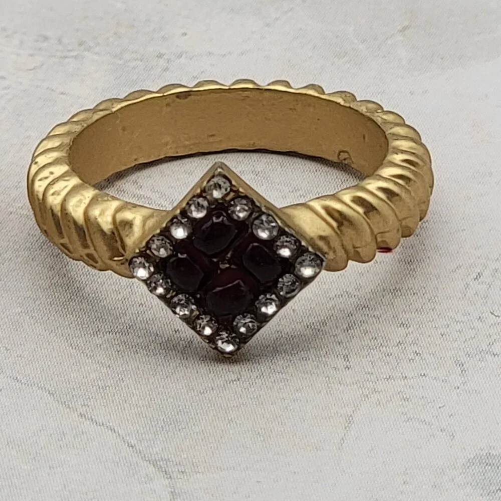 Fashion Rings Lot Of 4 Brushed Gold Solid Heart & Multicolor Rhinestones Size 7